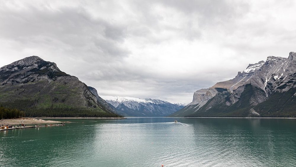 Banff National Park (AB, Canada), Lake Minnewanka -- 2022 -- 2311